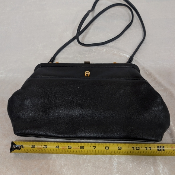 Vintage Etienne Aigner Navy Shoulder Bag - Picture 2 of 4